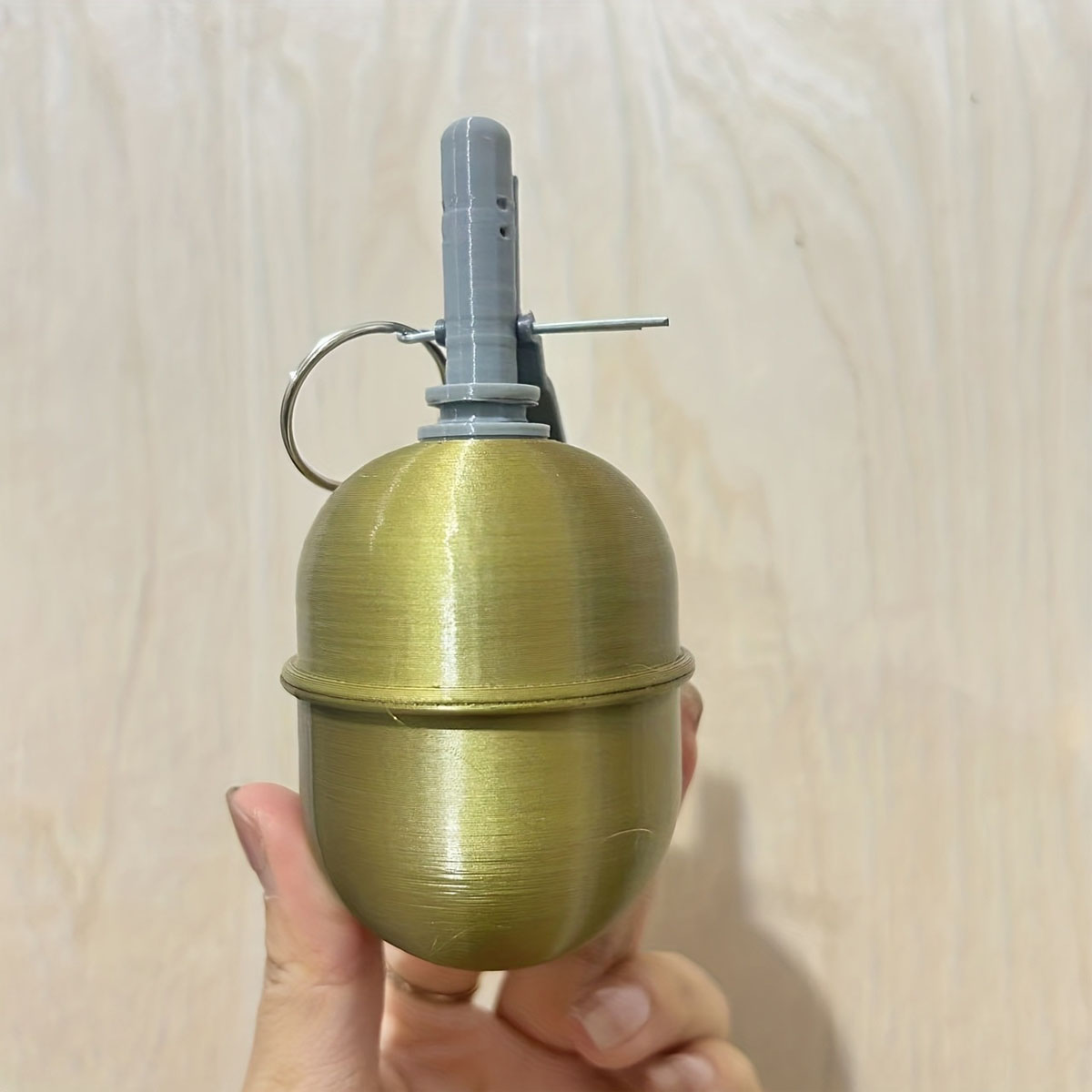 3D Printing Plastic - โมเดลจำลองสไตล์ทหารสำหรับภาพยนตร์และโทรทัศน์ สีเขียว พิมพ์ 3 มิติ ของที่ระลึก